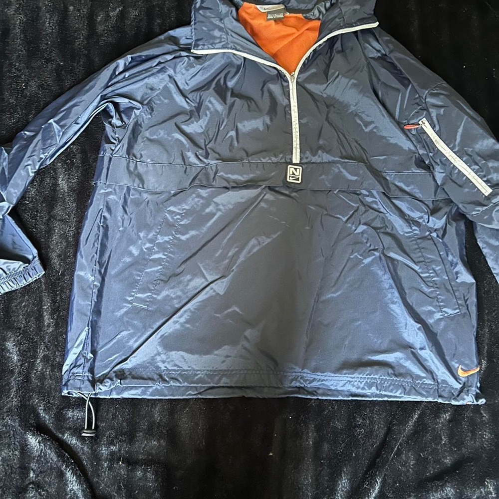 Nike navy, orange, and white Large windbreaker WITH ROLL UP HOOD#windbreaker#lat
